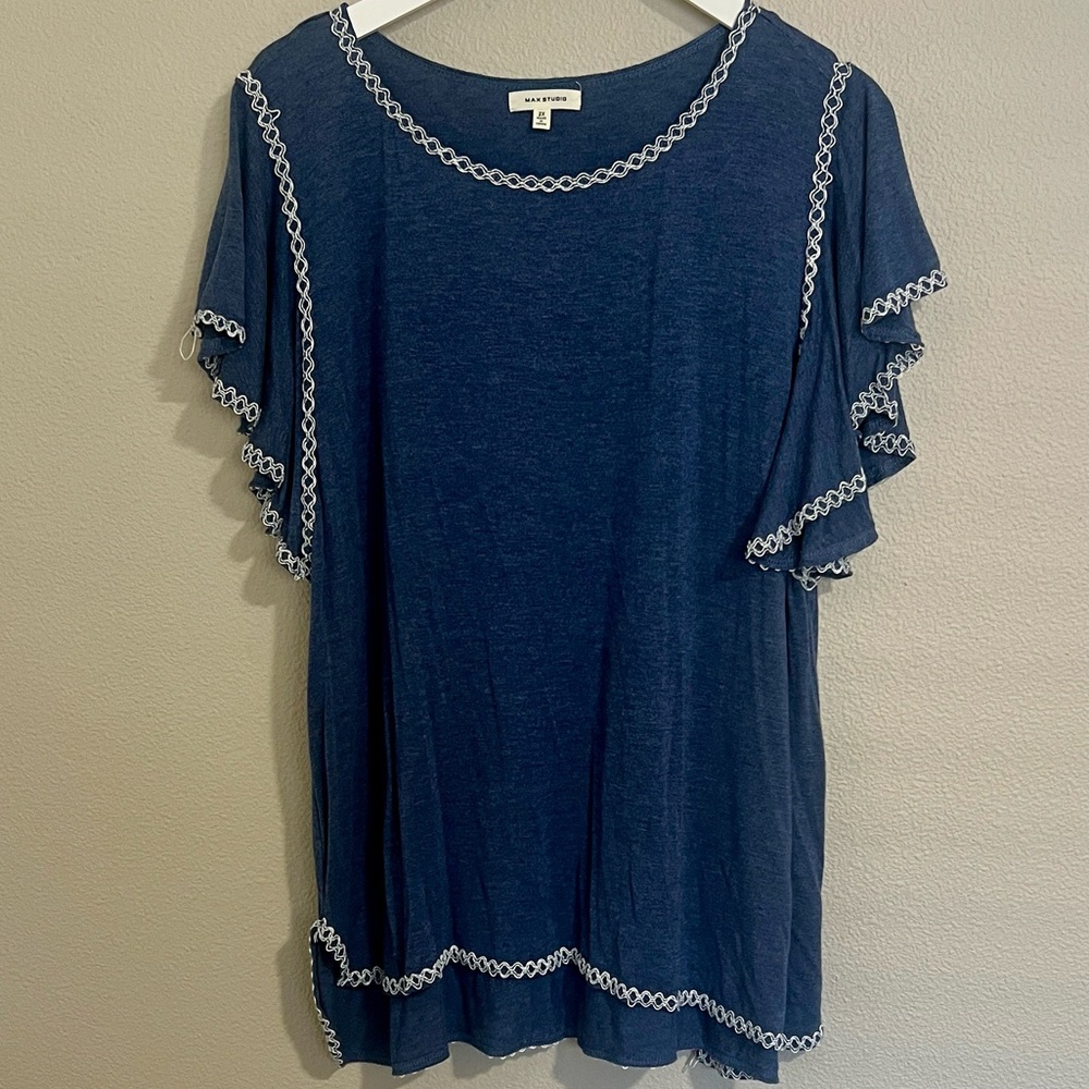 Max Studio Navy Knit Top with White Loop Trim
